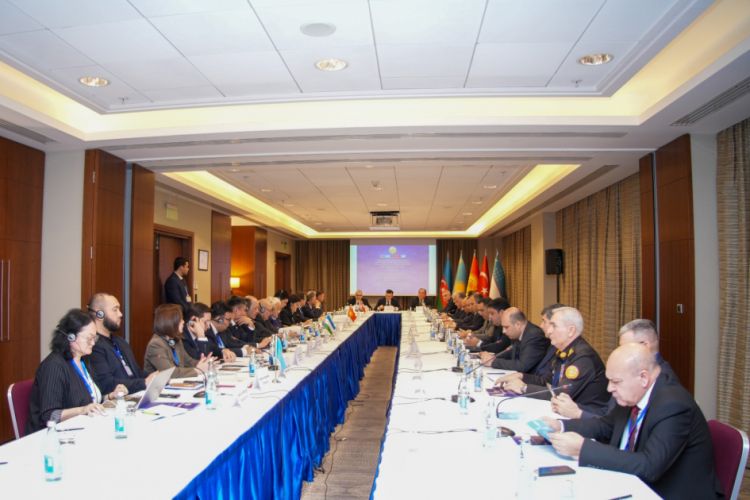 Bakıda Türk dövlətlərində hakimiyyətin təşkilinin konstitusion əsaslarına həsr olunmuş beynəlxalq konfrans keçirilib<font color=red> - FOTOLAR</font>