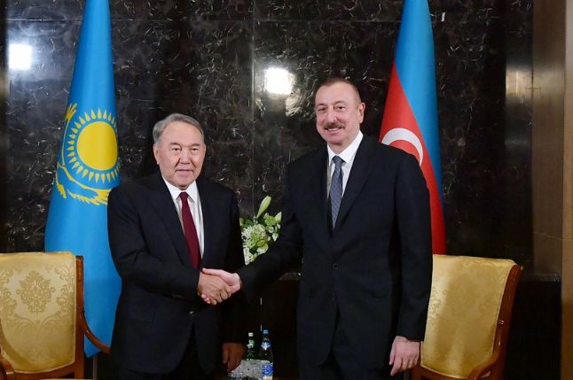 Nursultan Nazarbayev Azərbaycan Prezidentini təbrik edib