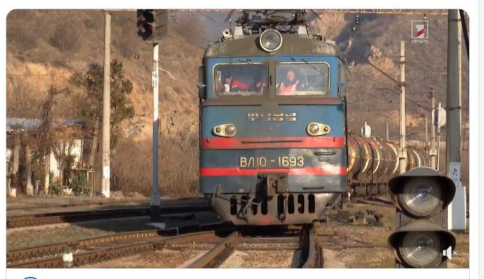 Azərbaycan yanacağını daşıyan qatar Ermənistana çatıb