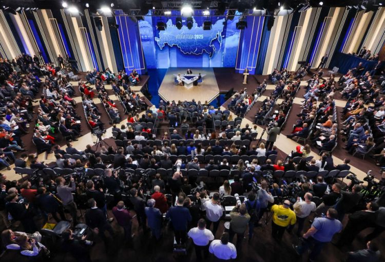 Putin: Biz də gələn il sülh içində yaşamaq istərdik