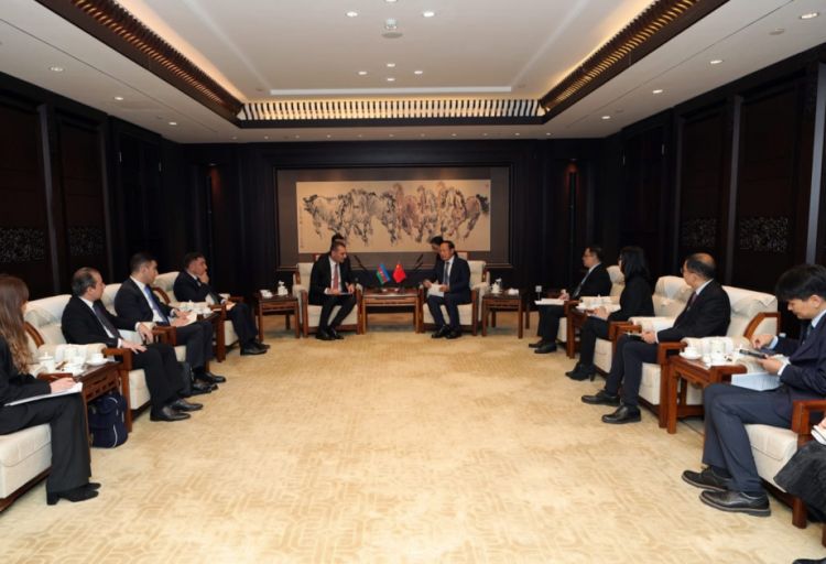 Azərbaycan ilə Çin arasında turizm əlaqələrinin inkişaf istiqamətləri müzakirə olunub