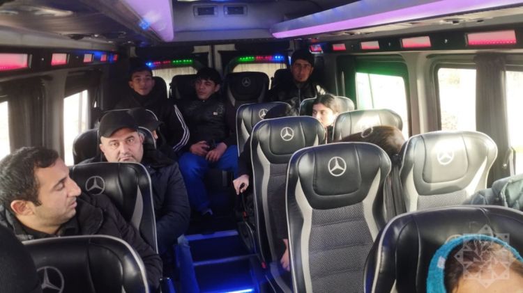 Böyük Qayıdış: Ağdərə rayonuna növbəti köç karvanı yola düşüb<font color=red> - FOTOLAR</font>