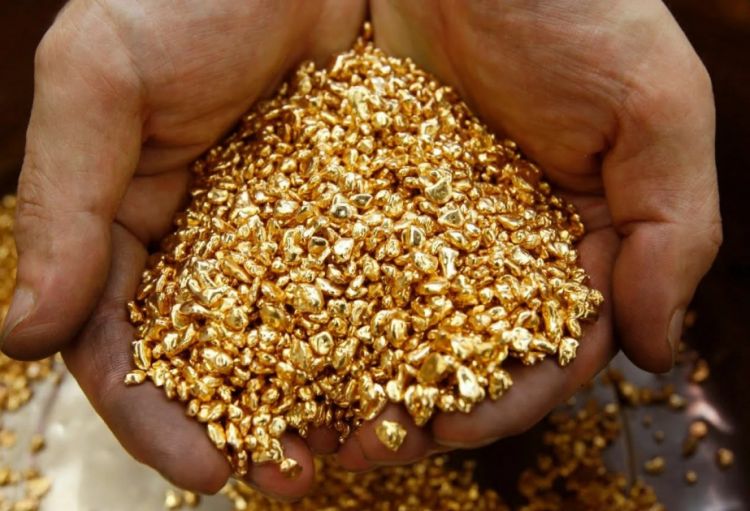 Qızılın qiyməti tarixi maksimumu yeniləyib