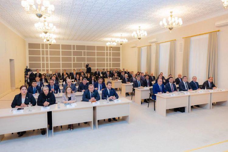 Ali Məclisin 2025-ci il payız sessiyasının  növbəti iclası keçirilib<font color=red> - FOTOLAR</font>