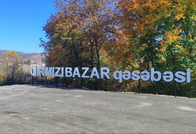 Qırımızı bazarda daha 37 ailəyə evlərinin açarları təqdim olunub