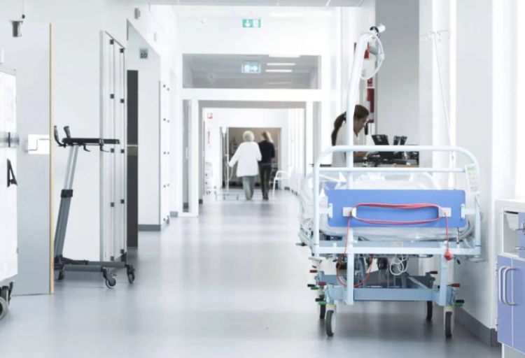 Qaradağda 2 avtobus toqquşub, 2 nəfər ölüb, 11-i xəsarət alıb<font color='red'> - YENİLƏNİB 2</font>