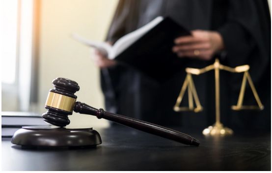 Bir sıra məhkəmələrə sədr və hakimlər təyin edilib