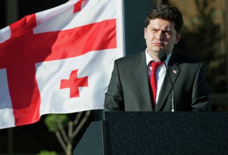 Gürcüstanın sabiq müdafiə naziri saxlanılıb