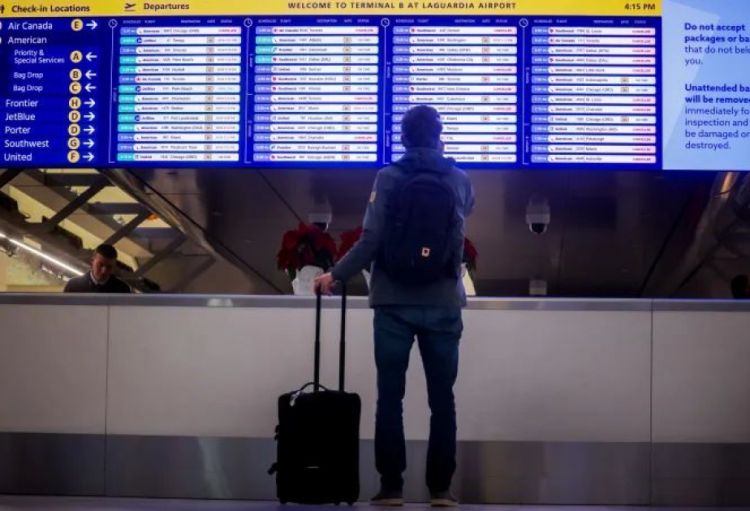 ABŞ-da 3 mindən çox uçuş təxirə salınıb