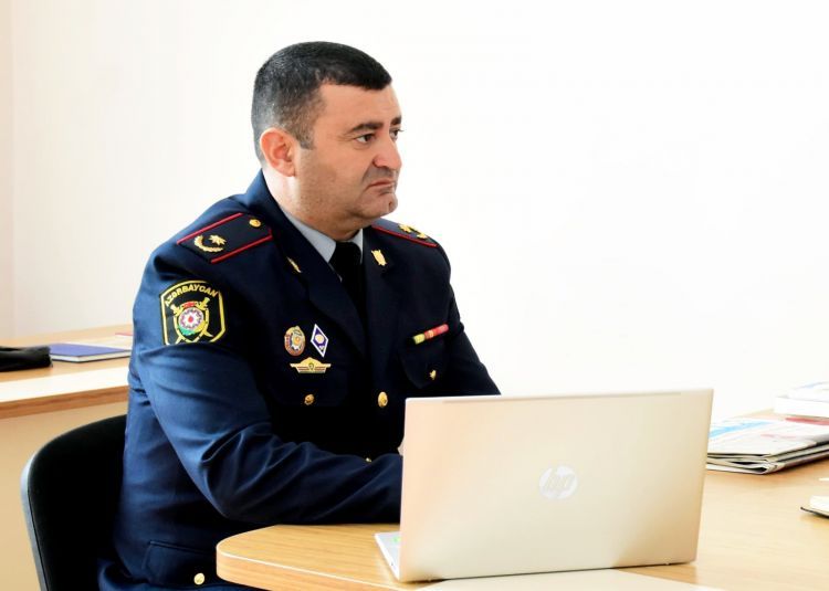 Sürücülərə qarlı hava şəraiti ilə bağlı xəbərdarlıq edilib