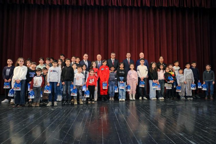 Naxçıvanda sosial qayğıya ehtiyacı olan uşaqlar üçün bayram tədbiri təşkil edilib