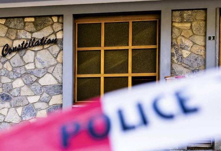 İsveçrənin dağ-turizm mərkəzində baş vermiş faciədə azı 40 nəfər ölüb