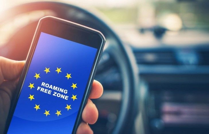 Ukrayna və Moldova rəsmən Aİ-nin rouminq zonasına daxil olub