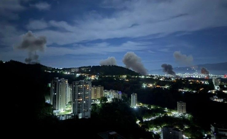 KİV: Venesuelada partlayış səsləri eşidilir