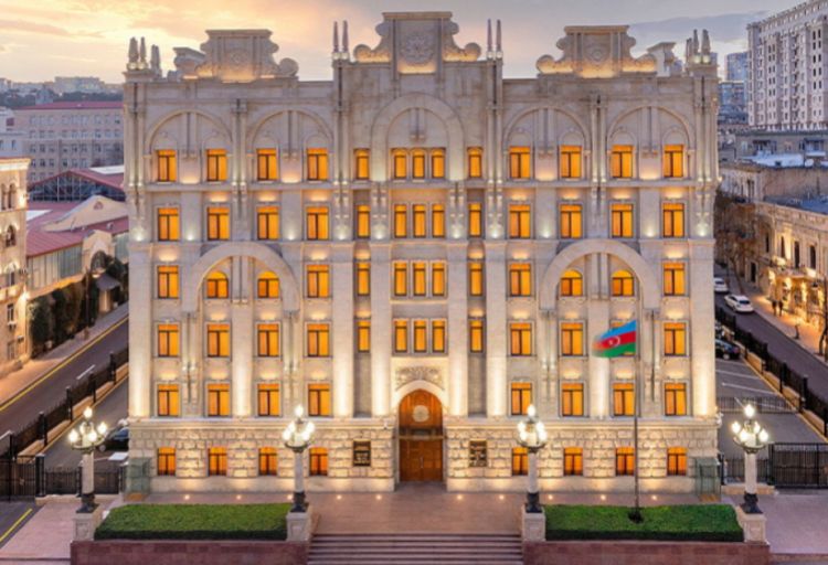 İtkin düşən 3 nəfər tapılıb