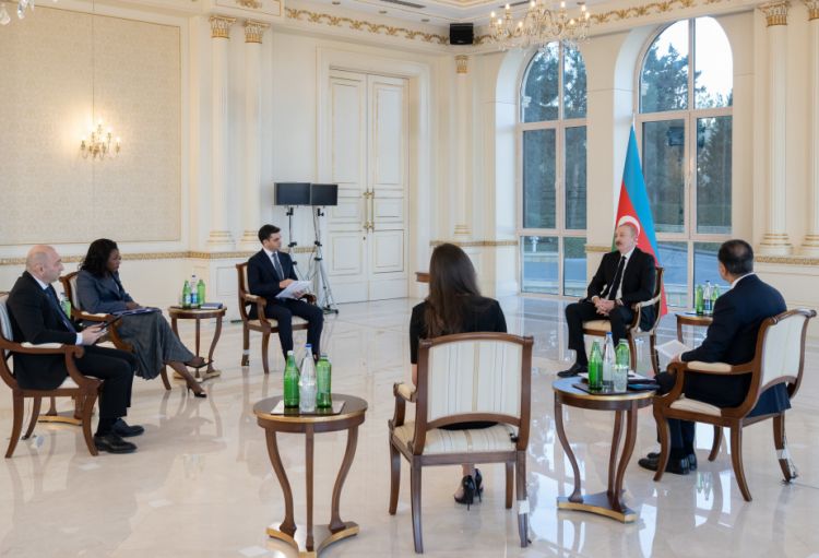 Prezident: Qızıl ehtiyatlarımızı artıraraq Dövlət Neft Fondu yalnız buna görə 10 milyard ABŞ dollarından artıq vəsait qazandı