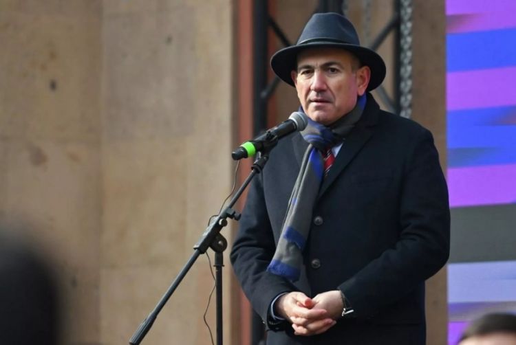 Paşinyan: Bəzi qüvvələrin kilsədən dövlətə qarşı istifadə cəhdlərinə imkan verməyəcəyik