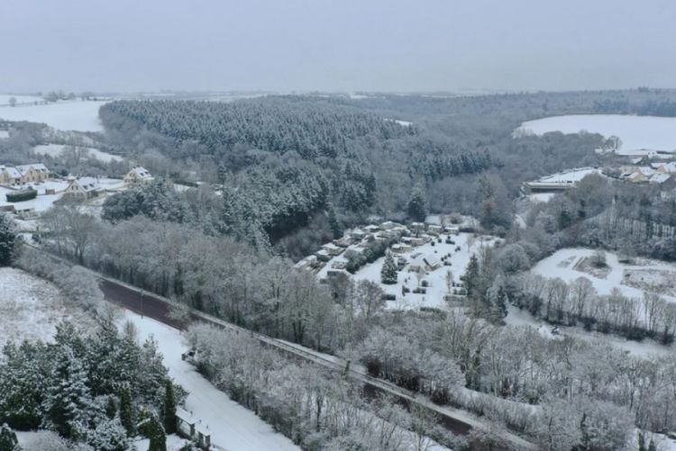 Fransada əlverişsiz hava şəraiti səbəbindən beş nəfər ölüb
