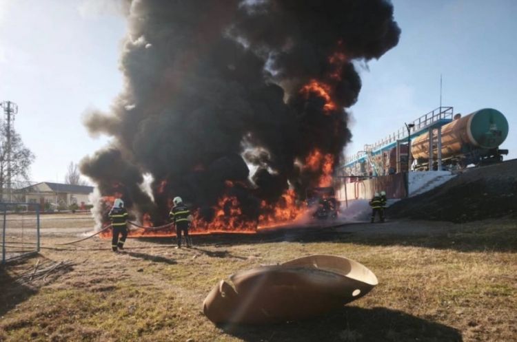Qazaxda yanacaq daşıyan avtomobilin yanması nəticəsində bir nəfər ölüb <font color=red> - VİDEO</font>
