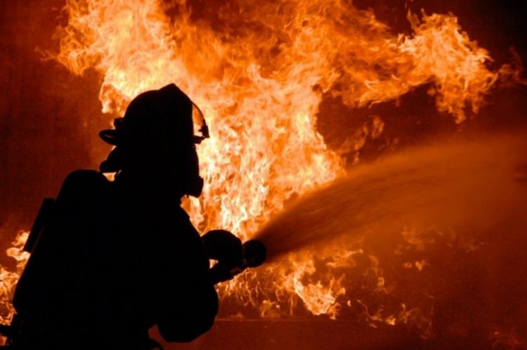 FHN: Füzuli və Cəbrayılda yanğının söndürülməsi tədbirləri davam etdirilir