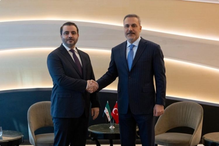 Türkiyə və Suriya XİN başçıları Hələbdəki vəziyyəti müzakirə edib