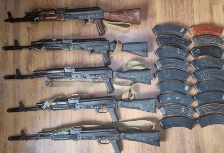DİN: Çoxlu sayda silah-sursat götürülüb, axtarışda olanlar saxlanılıb