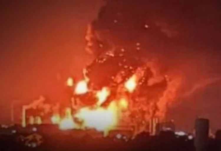 Ukrayna Rusiyanın neft və dron anbarlarına zərbələr endirib