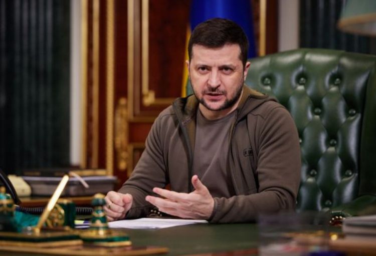 Volodimir Zelenski: Rusiyanın kritik infrastrukturlara zərbələrindən sonra Ukraynada vəziyyət ağır olaraq qalır