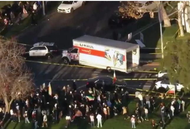 ABŞ-də İrandakı etirazları dəstəkləyən nümayişçilərin üstünə yük maşını sürülüb