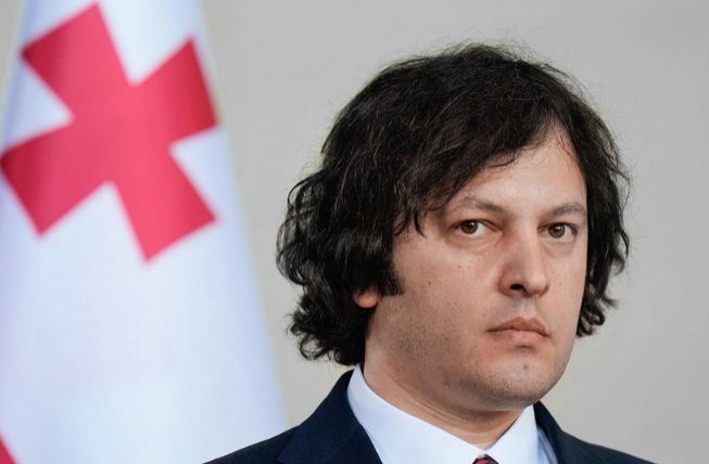 Gürcüstanın Baş naziri BƏƏ-yə səfərə gedib