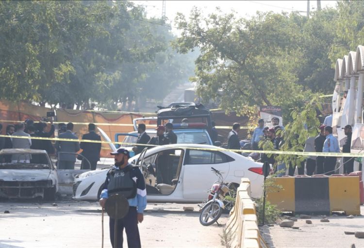 Pakistanda partlayış: 5 polis əməkdaşı həlak olub, 10 nəfər isə yaralanıb