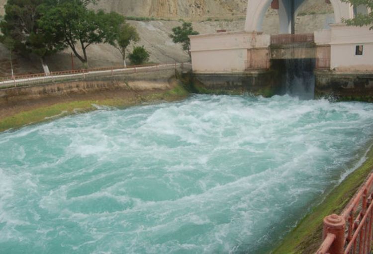Doqquz rayonda suvarma və məişət suyu təminatını yaxşılaşdıracaq “Qarabağ” kanalı yenidən qurulur