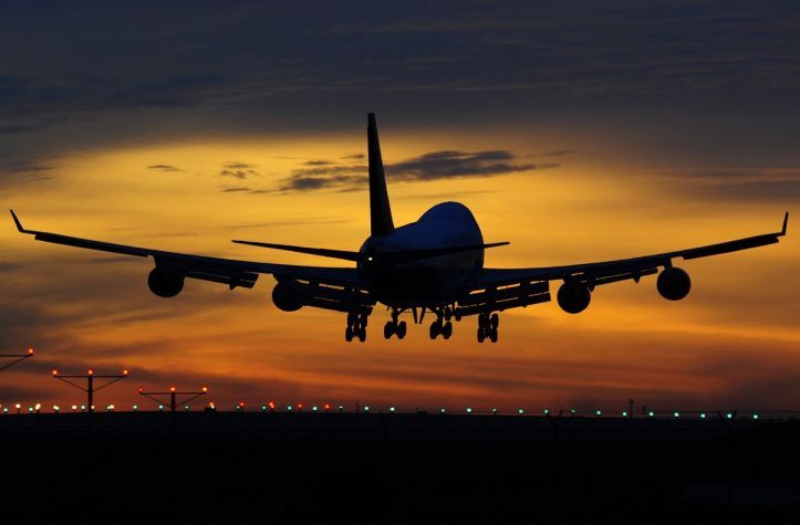 Azərbaycanın hava məkanında ötən il 342 mindən çox uçuş həyata keçirilib