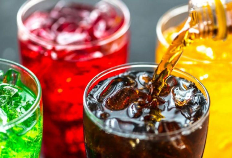 ÜST şirin içkilər və alkoqollu məhsullara olan vergilərin artırılmasına çağırır