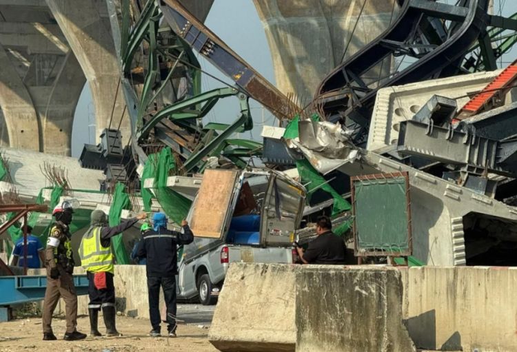 Tailandda daha bir kran qəzası baş verib, ölənlər və yaralananlar var