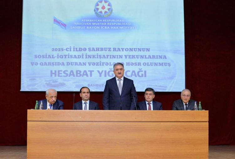 Şahbuzda 2025-ci ilin yekunları və qarşıda duran vəzifələrə dair hesabat tədbiri keçirilib<font color=red> - FOTOLAR</font>