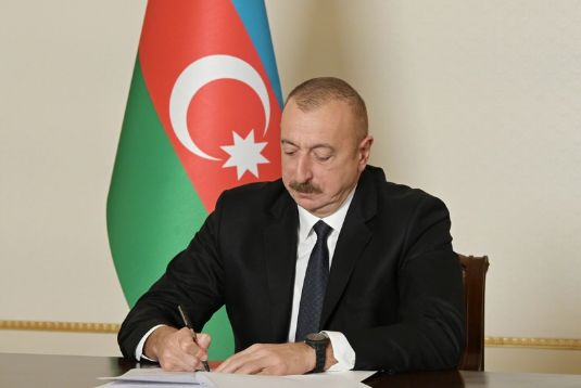 Nadejda İsmayılova "Şöhrət" ordeni ilə təltif edilib