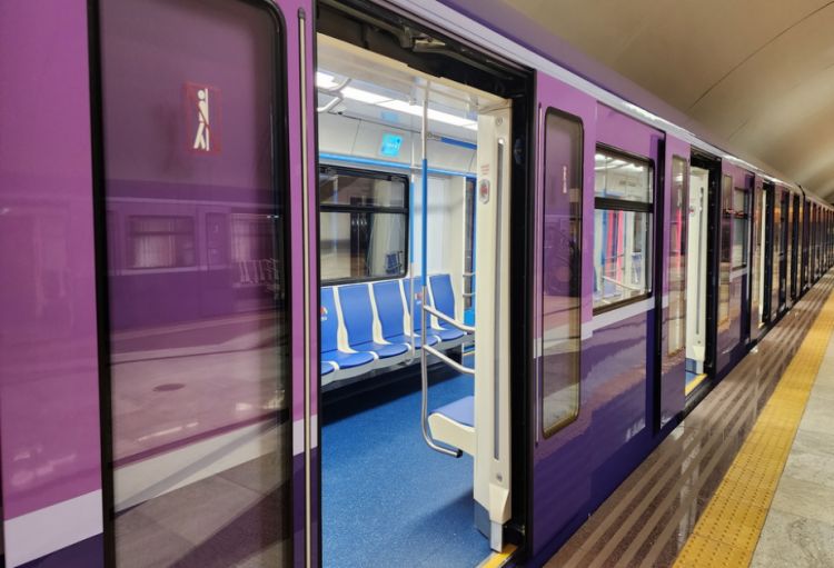 Metronun "20 Yanvar" stansiyasının platformasında bir nəfər ölüb