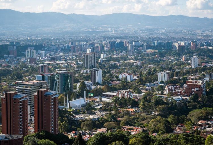 Qvatemalada cinayətkarlığın artması səbəbindən fövqəladə vəziyyət elan edilib