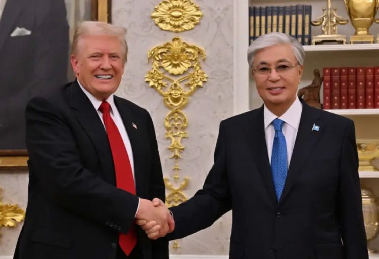 Tramp Tokayevi və Qazaxıstanı Sülh Şurasına dəvət edib