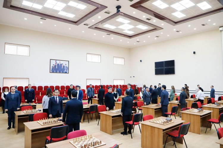 Dövlət qurumlarının əməkdaşları arasında şahmat yarışı keçirilib<font color=red> - FOTOLAR</font>