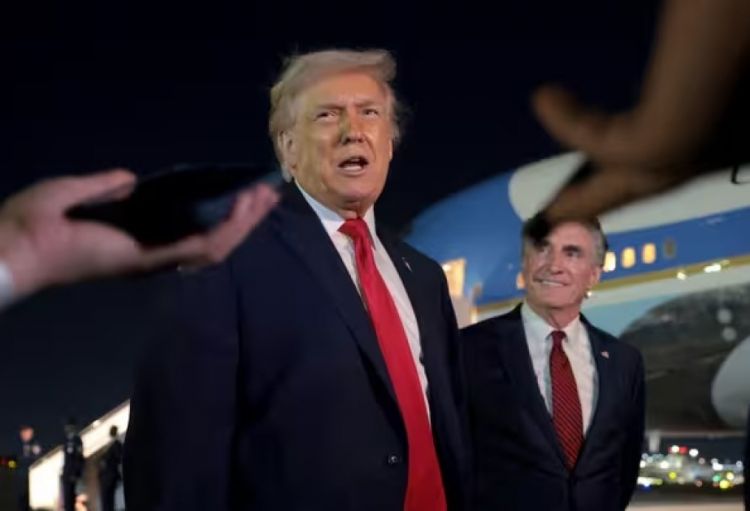 Donald Tramp Emmanuel Makronu Fransa şərablarına 200 faizlik rüsumla hədələyib