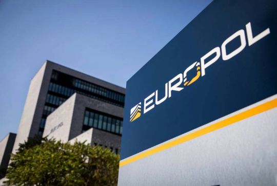 "Europol" narkotiklərin istehsalına qarşı tarixdə ən böyük əməliyyatı həyata keçirib