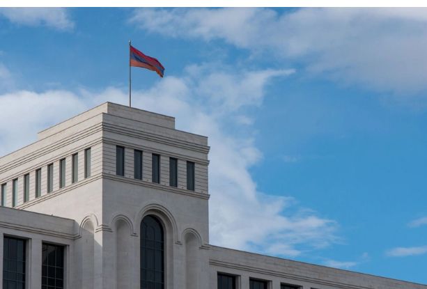 XİN: Ermənistan Sülh Şurasına üç ilə qədər maliyyə töhfəsi olmadan qoşulub