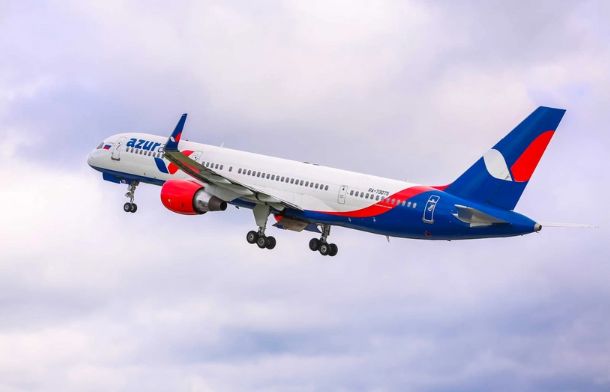 Çin üzərində həyəcan siqnalı verən təyyarə təcili eniş etməyə hazırlaşır