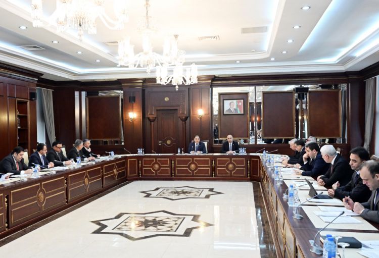 Dövlət maliyyəsinin səmərəli idarəsinin təşkili ilə bağlı qanunlarda dəyişiklik müzakirə olunur