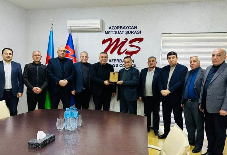 Əməkdar jurnalist Elşən Əliyevin 65 illiyi qeyd edilib