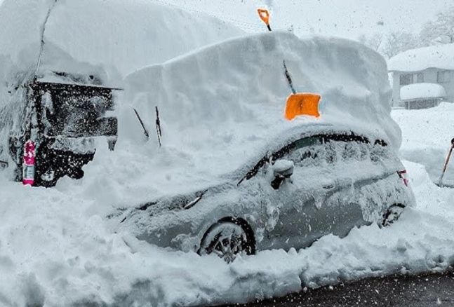 ABŞ-də güclü qar: 30 nəfər ölüb, 23 ştatda fövqəladə vəziyyət elan edilib