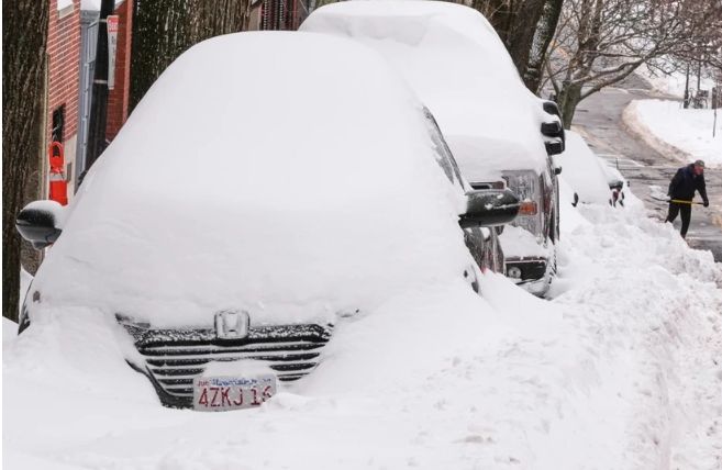 ABŞ-də qar fırtınası nəticəsində ölənlərin sayı 50-yə çatıb<font color='red'> - YENİLƏNİB</font>