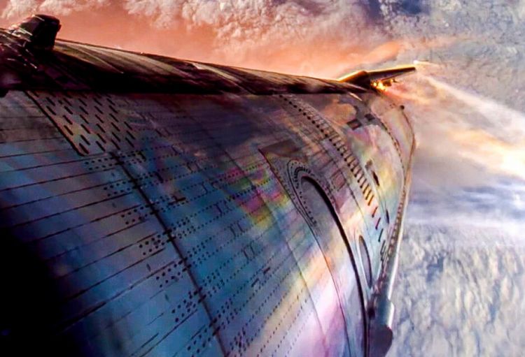 “SpaceX” şirkəti “Starship”in ən böyük versiyasının buraxılış tarixini açıqlayıb